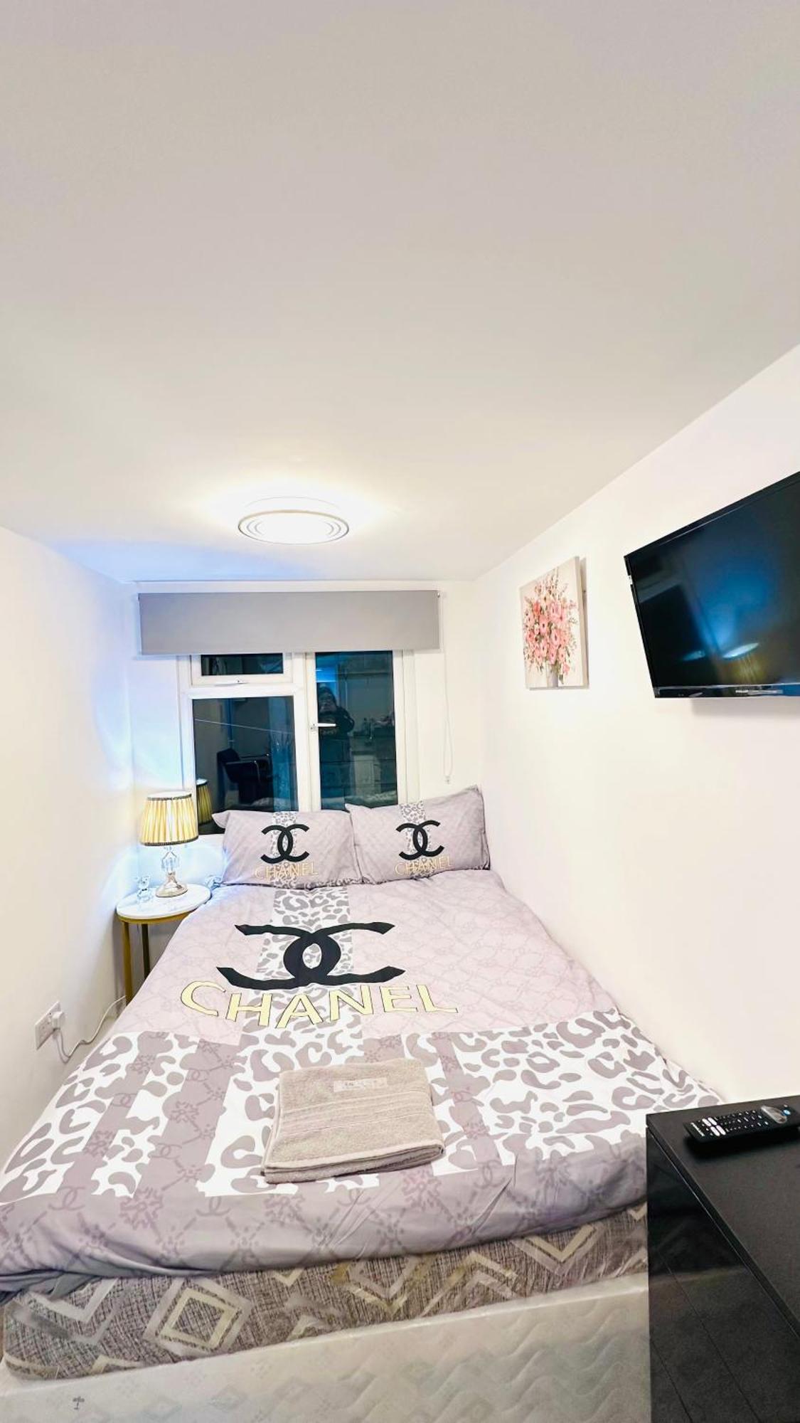 Luxury - Near Heathrow Airport - Free Parking Londres